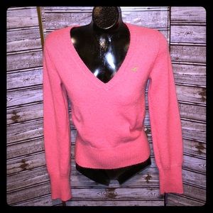 🌴HOLLISTER-L-BRIGHT PINK-VNECK PREP SWEATER